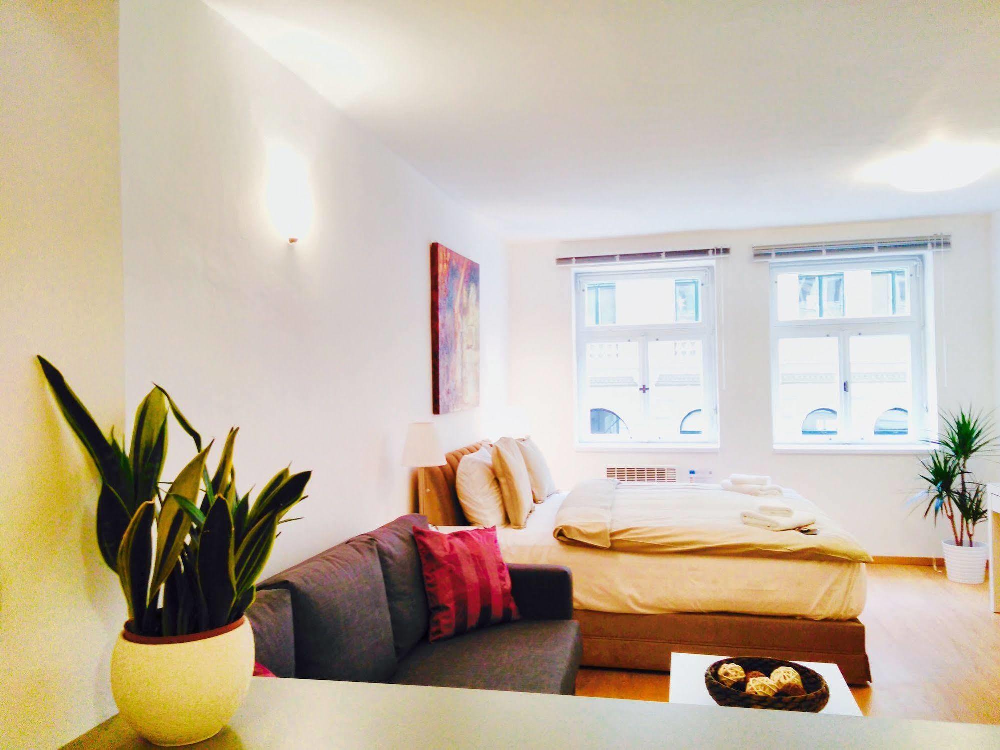 Aparthotel Rohacova Prag