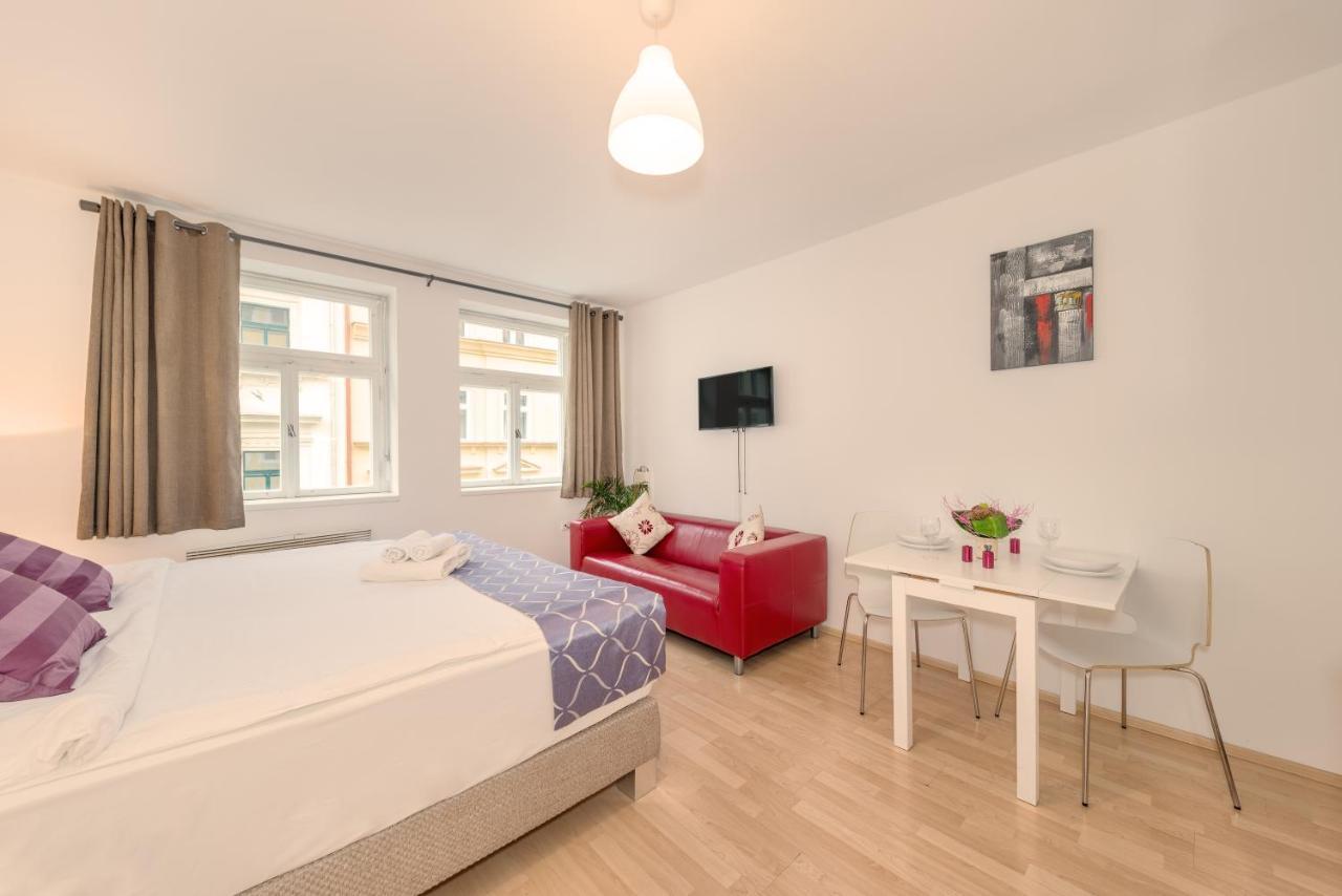 Roháčova Aparthotel 3*